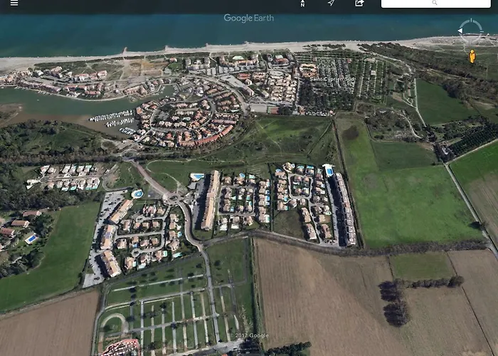 L'ecume * Saint-Cyprien (Pyrenees-Orientales)